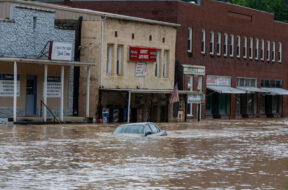 Flooding_CNN-860×603