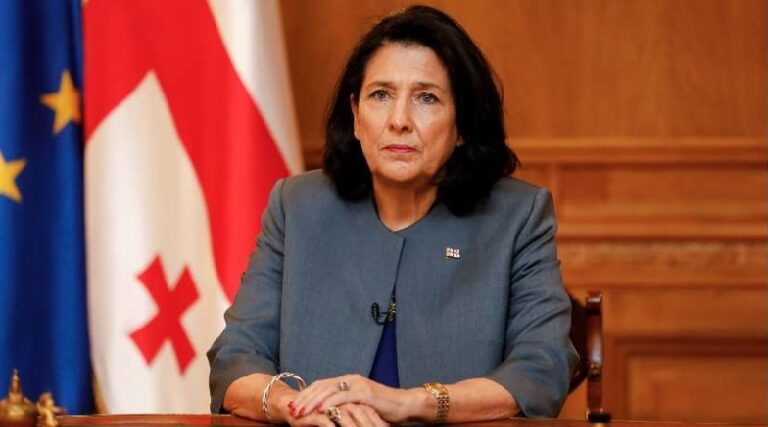" სომხეთისა და აზერბაიჯანის საგარეო საქმეთა მინისტრების თბილისში შეხვედრა პოზიტიური ნაბიჯია რეგიონული სტაბილურობისთვის"- პრეზიდენტი