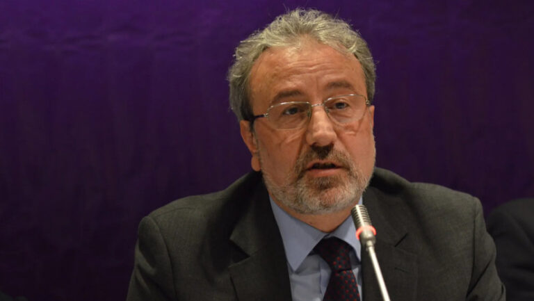 "მედვედევმა პუტინის იდეები მიითვისა" – კახა გოგოლაშვილი