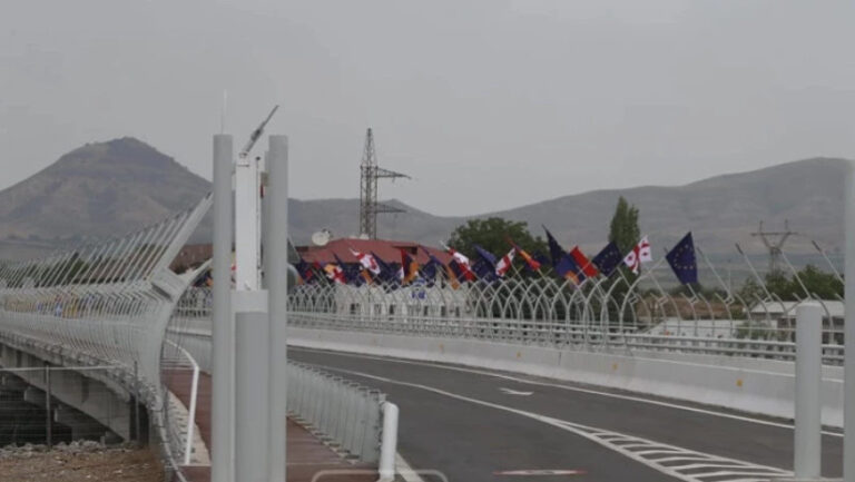 საქართველო-სომხეთის საზღვართან, მდინარე დებედაზე, ახალი საავტომობილო ხიდი გაიხსნა