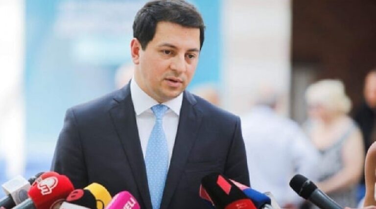 "რადიკალური ოპოზიცია საქართველოში და მის საზღვრებს გარეთ რუსულ საქმეს აკეთებს"- არჩილ თალაკვაძე