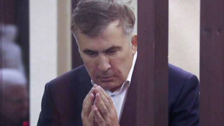 "არც ერთი ჩემი ადვოკატისთვის არასდროს მითქვამს, რომ ეჭვი მაქვს მოწამვლაზე" – მიხეილ სააკაშვილი