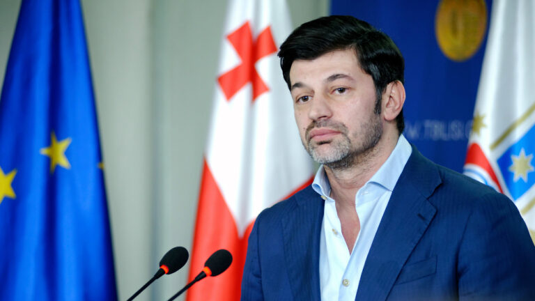 კახა კალაძის კორონავირუსით ინფიცირების გამო, მიმდინარე კვირაში თბილისის მთავრობის სხდომა არ გაიმართება