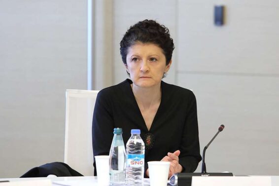 "ვიხილეთ პატიმარი, რომელიც არის აბსოლუტურად არასერიოზული, დაკავებულია იმით, რომ როგორმე თავიდან აირიდოს სასჯელი" – თეა წულუკიანი