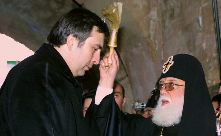 "გისურვებთ ჯანმრთელობას, მხნეობას და ღვთის შეწევნას თქვენს სულიერ ძალთა განსამტკიცებლად და ჭეშმარიტი, სხვა რეალობის შესაცნობად"-პატრიარქი მიხეილ სააკაშვილს