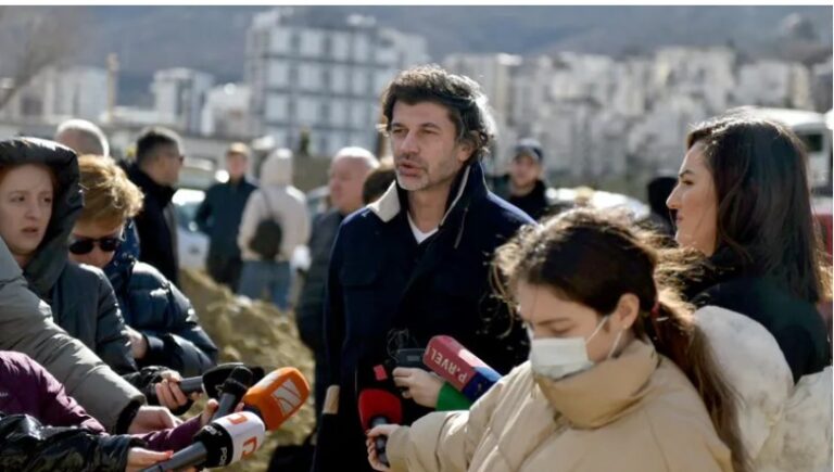 "ლევან ხაბეიშვილი საინტერესო ჯამბაზია – მეგონა, უკვე შევარდნილი იყო კლინიკაში, არ შევარდნილა?"-კახა კალაძე