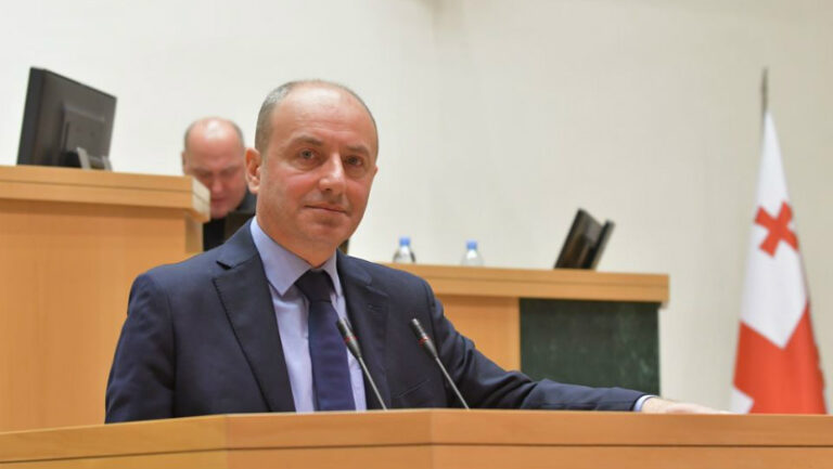 "არ მგონია, ნიკა მელია ღირსეულად იქცეოდეს, რადგან იმ პარტიას ებრძვის, საიდანაც არ გადის"-გურამ მაჭარაშვილი