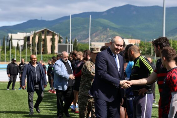 კობა კობალაძე და ჯუანშერ ბურჭულაძე რაგბის კლუბ "არმიის" ვარჯიშს დაესწრნენ