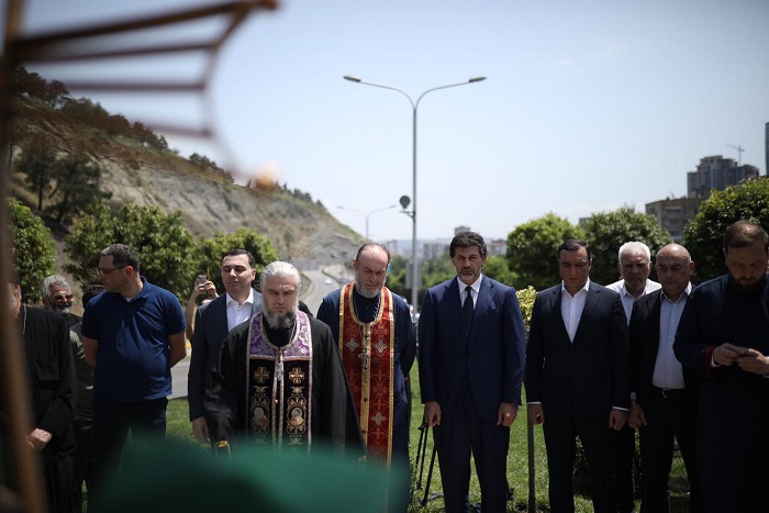 “ეს იყო დღე, რომელმაც დაგვანახა, რა ძალა აქვს ერთობას” – კახა კალაძე 13 ივნისზე