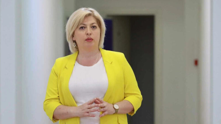 "ამერიკაში რუსებს დიდი პატივით ხვდებიან, ქართველები კი უპატრონოდ ქუჩაში კვდებიან"-თამარ ჩიბურდანიძე
