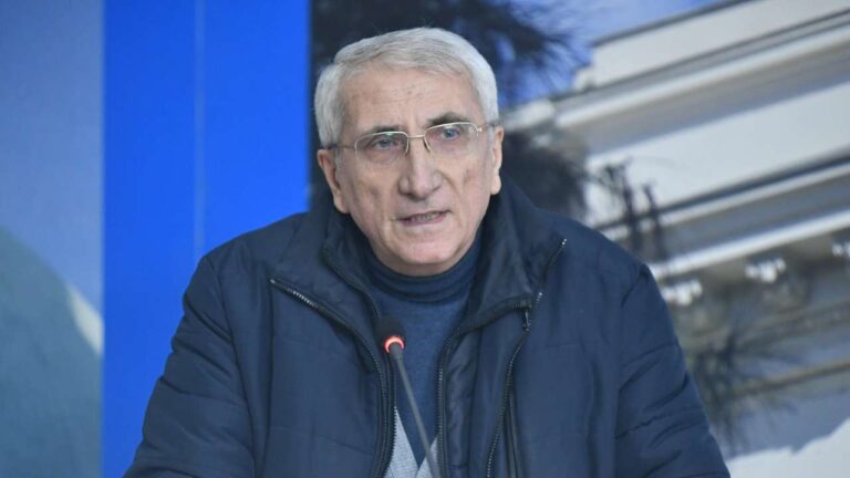 "მე ძალიან მიჯაჭვული არ ვარ ამირანივით ამ სტატუსზე, სულ არ მგონია, რომ ეს არის პანაცეა"- გია მურღულია