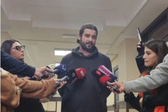 გარემოს დაცვის სამინისტროსთან 18 ნოემბერს აქციაზე დაკავებულები სასამართლო დარბაზიდან გაათავისუფლეს