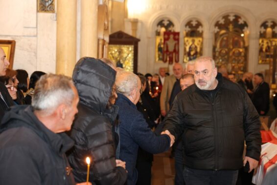 სამების საპატრიარქო ტაძარში, აფხაზეთიდან გადმოსვენებული პირების სამოქალაქო პანაშვიდი გაიმართა