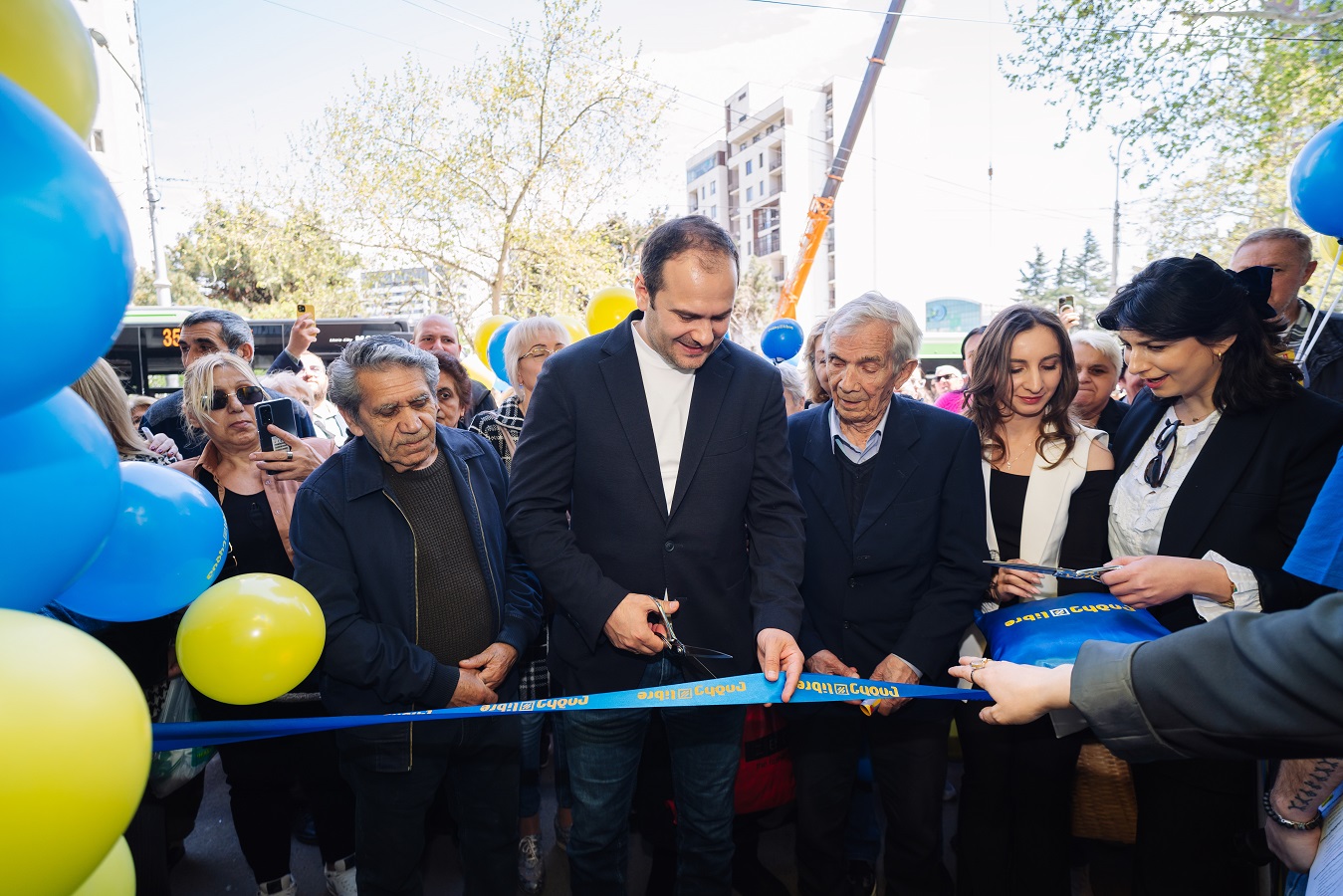 რა სიახლეებს სთავაზობს “ლიბრეს” განახლებული ფილიალი მომხმარებლებს