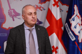 დიმიტრი ხუნდაძე1