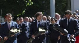 პრემიერ-მინისტრმა ვეტერანთა კულტურისა და დასვენების პარკში მეორე მსოფლიო ომში დაღუპულთა ხსოვნას პატივი მიაგო
