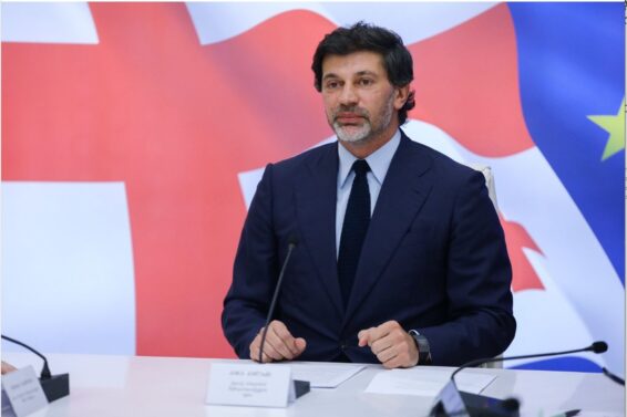 სექტემბრიდან, საბავშვო ბაგა-ბაღებში აღსაზრდელებს ახალი სათამაშოები და მეთოდური მასალები დახვდებათ, რისთვისაც 1 მილიონი ლარი დაიხარჯა – კახა კალაძე