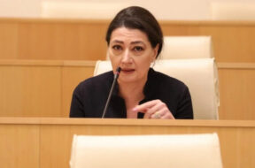 თაკო ჩარკვიანი2