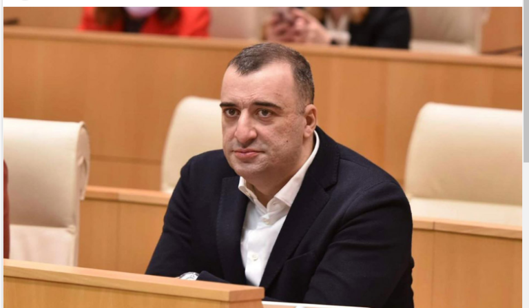 "მანდატების დათმობაზე ჩვენ ოთხივე პარტიისგან ვხედავთ პოლიტიკურ კეკლუცობას" – რატი იონათამიშვილი