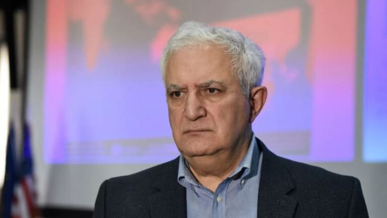 "კრიზისის განმუხტვის გასაღები ჯერ კიდევ თქვენს ხელშია-ნუ დავუშვებთ გამოუსწორებელ შეცდომას და ნუ გავახარებთ მტრებს!"-ამირან გამყრელიძე