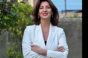 თამარ კაპანაძე გიმნაზიის დირექტორი