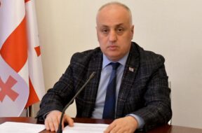 დიმიტრი ხუნდაძე