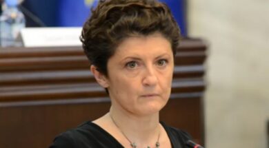 თეა წულუკიანი1