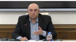 პაატა დავითაია განმარტავს მიზეზებს, რის გამოც, „ნაციონალური მოძრაობის“ ხელისუფლების საქმიანობის შემსწავლელი პარლამენტის დროებითი საგამოძიებო კომისიის სხდომაზე მივიდა