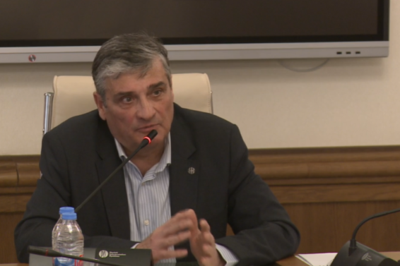 მხოლოდ საკუთარი ქვეყნის მტერი თუ გააკეთებს, რომ განაიარაღოს საკუთარი მოსახლეობა ოკუპირებული ტერიტორიის ერთადერთ სტრატეგიულად მნიშვნელოვან რეგიონში, რომელსაც შენ აკონტროლებ და ჯერ კიდევ ოკუპირებული არ არის -ირაკლი ბათიაშვილი