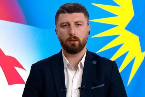 „დიფ სთეითის“ ერთი წარმომადგენელი მეორე წარმომადგენელს რა თქმა უნდა მადლობას გადაუხდის იმ საქმეში, რომელიც მიმართულია ჩვენს ქვეყანაში სახელმწიფოებრიობის ჩამოშლისკენ – არჩილ გორდულაძე სანქციებთან დაკავშირებით ოპოზიციის მადლობაზე