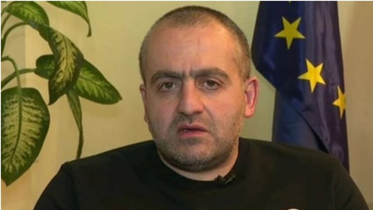 კავკასიაში რუსული იმპერიის პოლიტიკამ, 29 წლის წინ ამ დღეს მორიგი მსხვერპლი მოითხოვა, როგორც ზვიადის, ისე ჯოხარის შემთხვევაში, რუსი ჯალათების თავნებობაზე ძე კაცისას "ცივილიზებულ მსოფლიოში", ხმა არ ამოუღია – გიორგი გამსახურდია