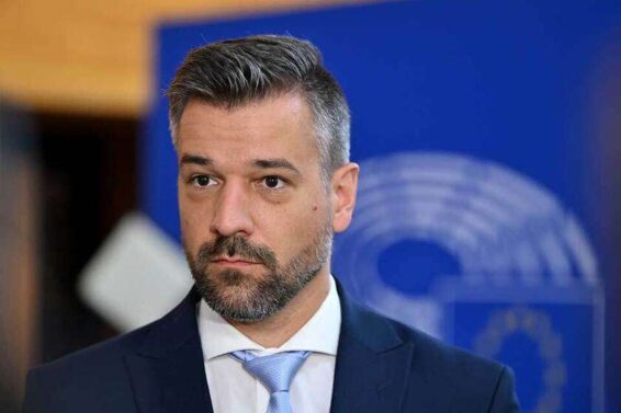 ათობით მილიონი დოლარი გაიგზავნა საქართველოში, ეს უცხოური ჩარევაა, თუ გვინდა რეალური პარტნიორობა, მაშინ მოლაპარაკება უნდა აწარმოოთ არჩეულ ხელისუფლებასთან -ევროპარლამენტარი ანდრაშ ლასლო