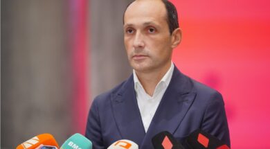 ლევან დავითაშვილი1