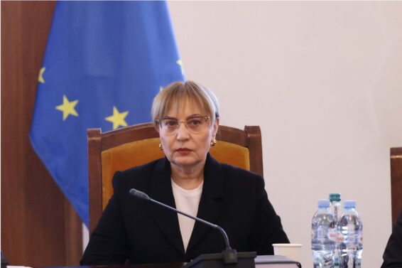 პროფესიული სირთულეების მიღმა მოსამართლეებს ბოლო პერიოდში მუშაობა უწევთ გამუდმებული ბულინგის, შეურაცხყოფის პირობებში და ამ ყველაფერს დაემატა უკვე შანტაჟის ენით საუბარიც -ნინო ქადაგიძე
