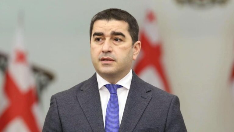 არჩევნებში უპრეცედენტო ჩარევა ვნახეთ, ჩართული იყო ზოგიერთი დიპლომატიც, შოკი მიიღეს, როცა აღმოაჩინეს, რომ ფულის, ზეწოლის მიუხედავად, ქართველ ხალხზე გავლენა ვერ მოახდინეს -შალვა პაპუაშვილი
