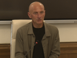 არქანია1