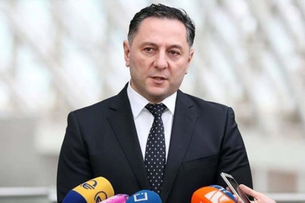 ვახტანგ გომელაურმა თანამდებობა დატოვა