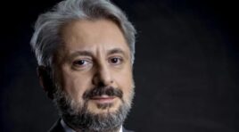 არ არის საჭირო რაციონალური ფიქრები, პირდაპირ უნდა ვთქვათ, ოლიგარქიის დამხობა არის ამოცანა, თუ გვინდა, რომ ხალხი იყოს გარეთ -ნიკა გვარამია