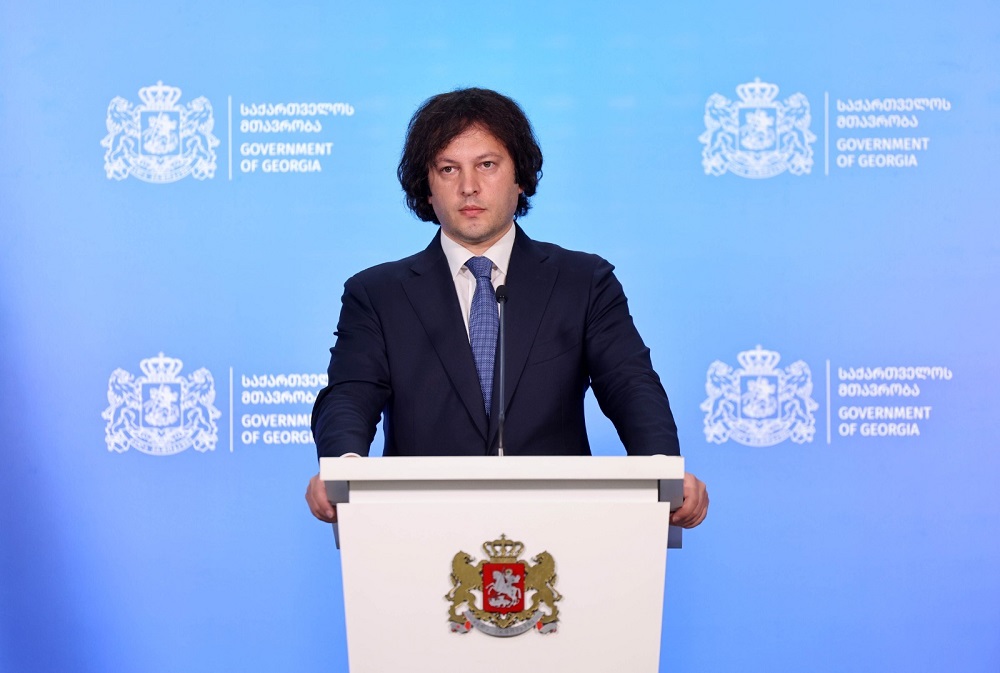 პრეზიდენტ ტრამპის ადმინისტრაციას ვთავაზობთ სუფთა ფურცლიდან, კონკრეტული გზამკვლევით სტრატეგიული პარტნიორობის განახლებას, პრეზიდენტ ტრამპის წერილს ჩვენთვის ძალიან დიდი ფასი აქვს და მინდა, მას მოლოცვისთვის მადლობა გადავუხადო -პრემიერი