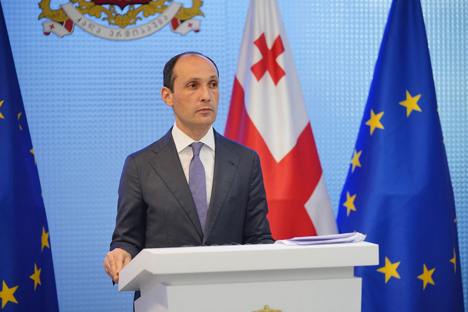 ევროკავშირში ჩვენი გაწევრიანების გზასთან დაკავშირებით მრავალი სპეკულაციაა, თუმცა ჩვენს პოლიტიკაში რეალური ცვლილება არ მომხდარა-ლევან დავითაშვილი