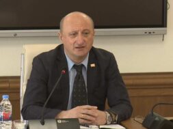 ლორთქიფანიძე