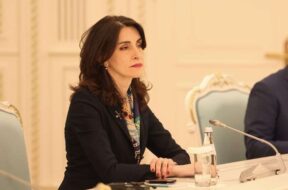 მაკაა