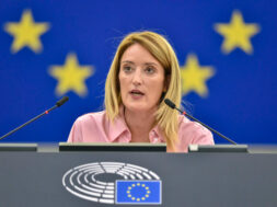 მეცოლა