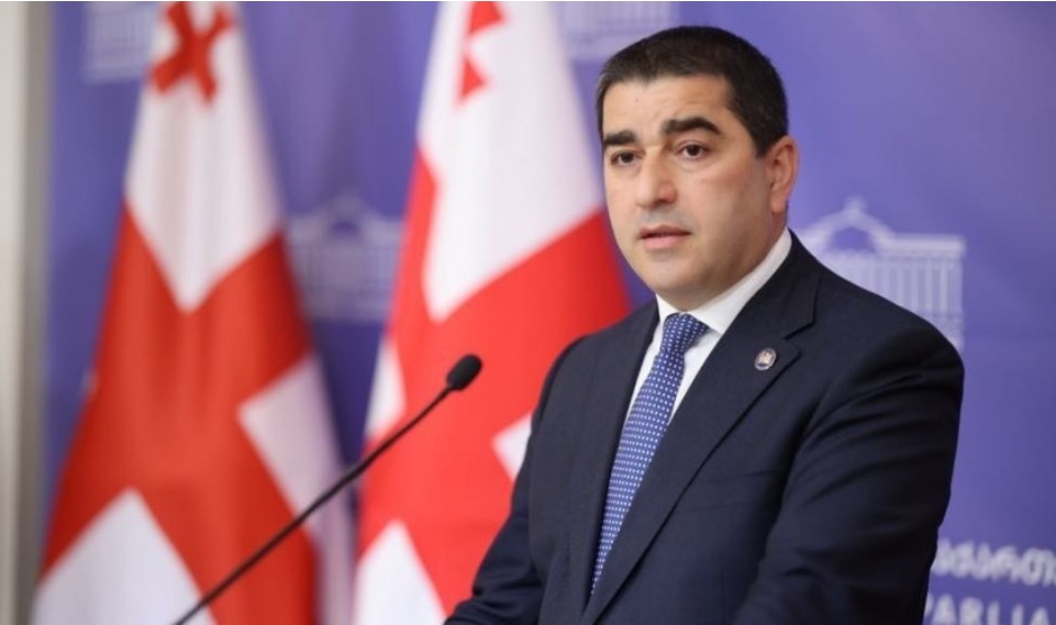 “ევროკავშირის საელჩომ ისე ჩაატარა ევროპის დღის ღონისძიება, ერთი სიტყვითაც არ მიულოცა ქართველ ხალხს ფაშიზმზე გამარჯვების მე-80 წლისთავი…ჭეშმარიტი ევროპა წარსულის დაფასებაშია” – შალვა პაპუაშვილი