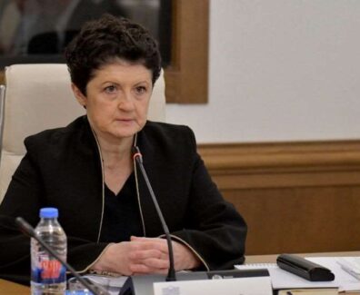 თეააა