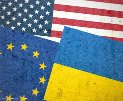 Grunge,Usa,Eu,And,Ukraine,Flags,Together,Isolated,On,Blurred
