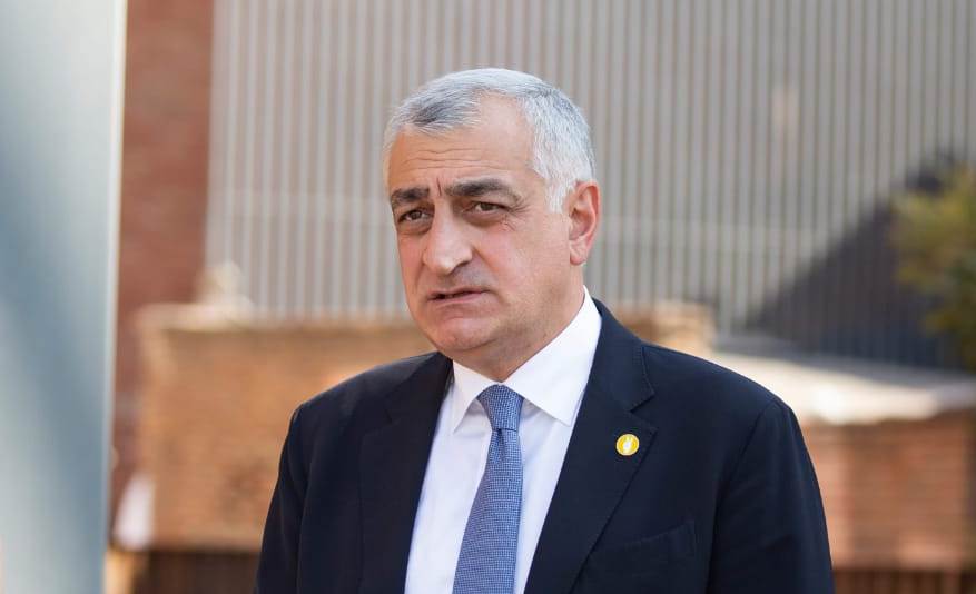 ეს ქვეყანა თავისუფალი ხალხის ასაშენებელია და არა მშიშარების – მინდა, მოგიწოდოთ, კითხვა „გვეშველება რამე?” უნდა ამოვიღოთ სასაუბრო ლექსიკონიდან, პასუხი არის ერთი – დიახ, გვეშველება! – მამუკა ხაზარაძე