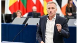 ევროპარლამენტარი პეტრ ბისტრონი: თუ მართლა გაინტერესებთ სიტყვის თავისუფლება და დაპატიმრებული დამოუკიდებელი ჟურნალისტები, შეხედეთ, თუ რა ხდება ევროკავშირში