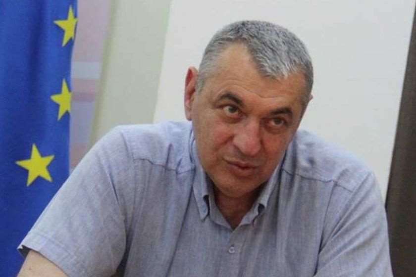 ჩემზე მძიმე შთაბეჭდილებას ახდენს ბოიკოტის მომხრეთა რადიკალური პოზიცია იმაზე, რომ მოღალატეები ხართ ყველა, ვისაც არჩევნებში გინდათ მონაწილეობა – ამას იდიოტიზმს დავარქმევდი -დავით ზურაბიშვილი