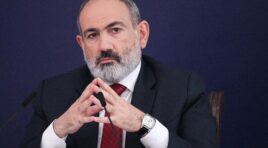 ჩვენს სასულიერო პირებს პრობლემები ღმერთთან აქვთ, როგორ შეიძლება პრობლემები ჩემთან ჰქონდეთ? – თუ ვინმეს პირადი ცხოვრება აქვს, მაშინ ის კათოლიკოსი არ არის – ნიკოლ ფაშინიანი